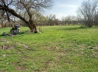 612 S Baugh St, Alvarado, TX 76009