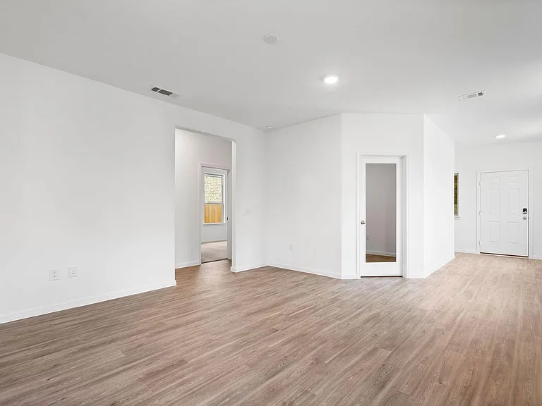 14543 Cedar Ledge Ln — Photo 9