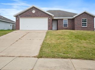 6400 Meadow Well Ave, Bentonville, AR 72713