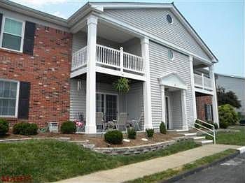 1st image of 5 Berview Cir APT C
