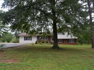 731 Cemetery Loop, Hickory, NC 28601