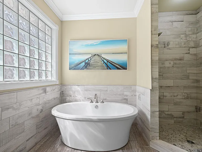 12066 River Highlands Dr — Photo 12