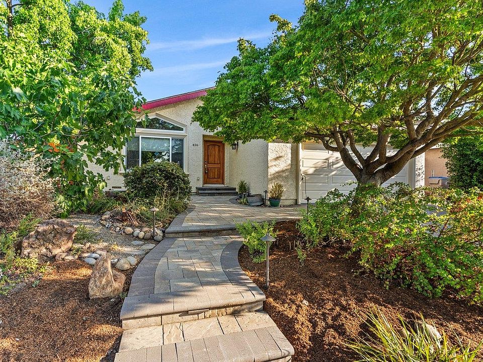 1st image of 426 Curie Dr