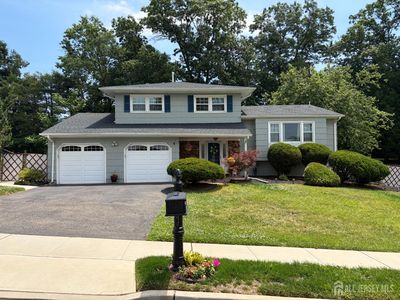 4 Avon Way, Parlin, NJ, 08859