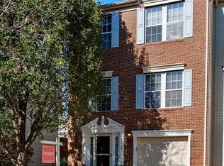 43180 Katama Sq, Chantilly, VA 20152