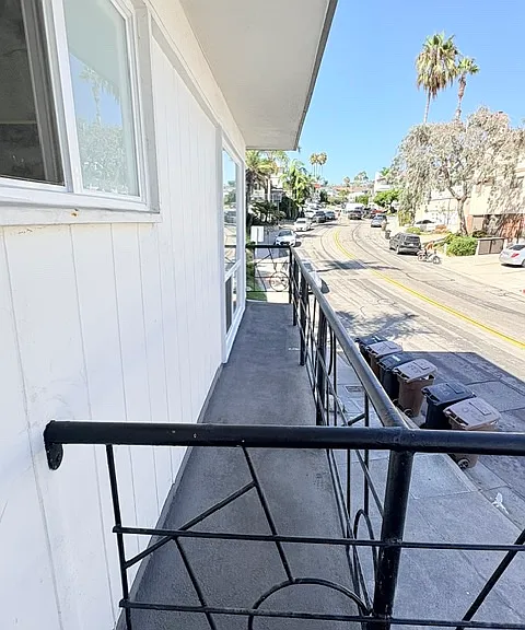520 Avenida Victoria #7 — Photo 15