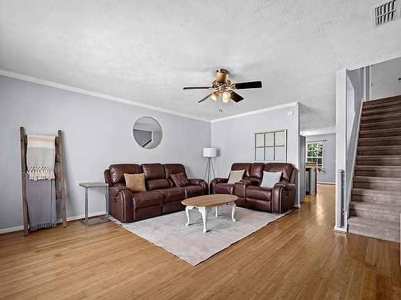 2nd image of 296 Indian Park Dr