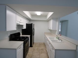 2501 Florida St APT 6, Huntington Beach, CA 92648