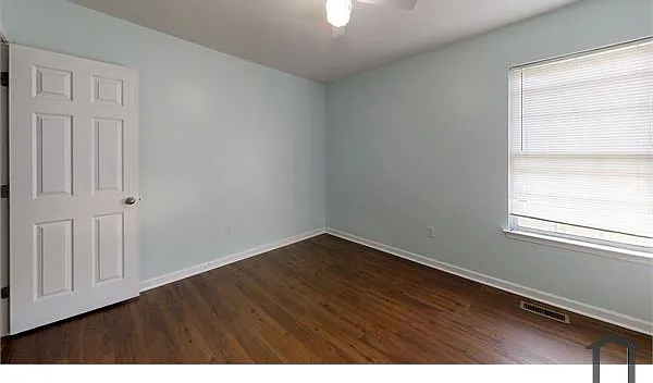 12200 Eastern Ave — Photo 5