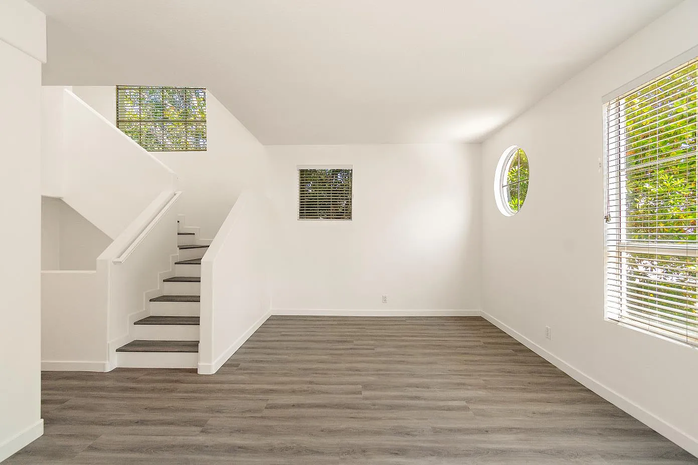 4 bed, 3.5 bath, 2076 sqft, $5,500 — Photo 3