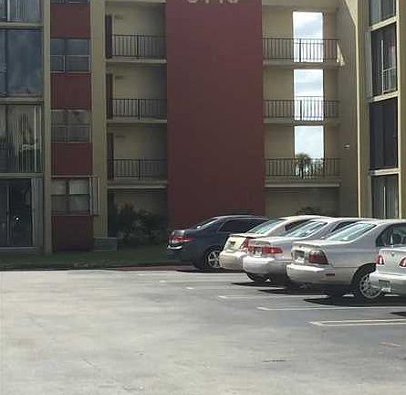 2nd image of 9440 W Flagler St APT 403