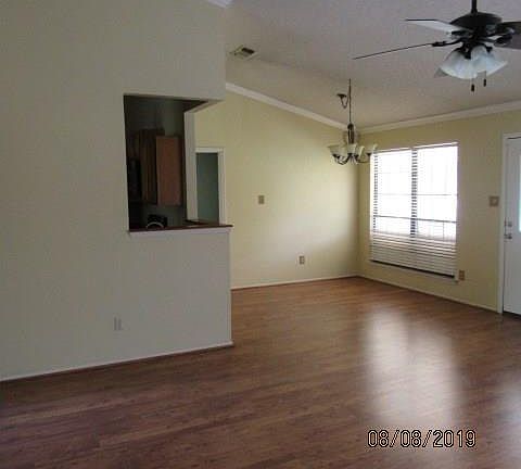 4th image of 122 Nelson Dr