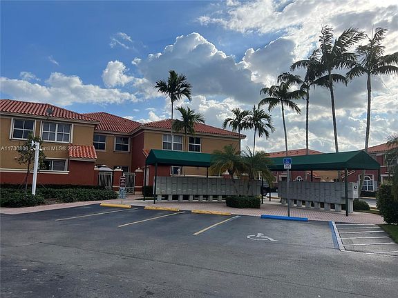 2nd image of 11509 NW 62nd Ter APT 344