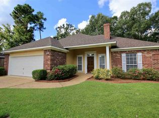 221 Cherrybark Ln, Brandon, MS 39047