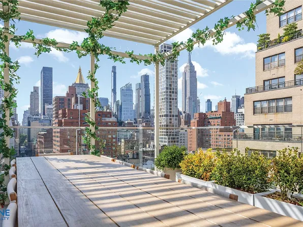 250 25th St, New York, NY 10010