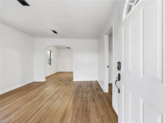 5th image of 1457 Whittamore Rd