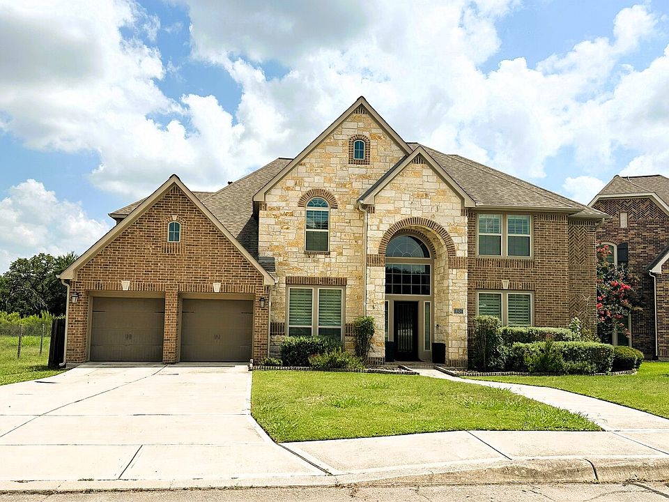 1st image of 8924 River Bluff
