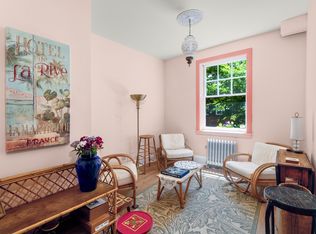 27 Commerce St APT 2A, New York, NY 10014
