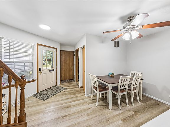 3rd image of 1375 Ridgefield Cir #1375