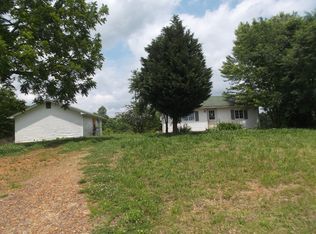 3725 Lick Ck Rd, Big Sandy, TN 38221