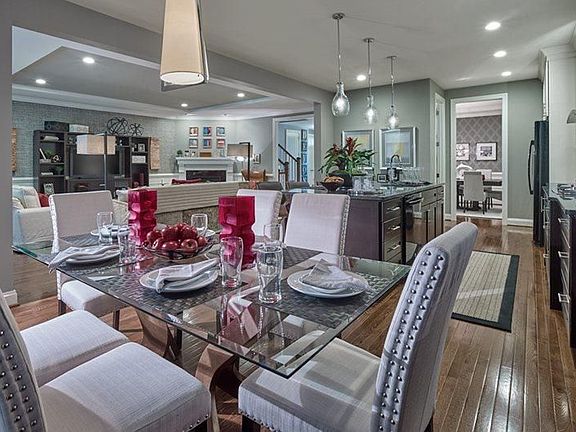 Devon Breakfast Nook