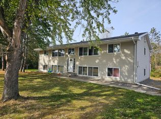 1215 NE 11th Ave APT 1, Grand Rapids, MN 55744