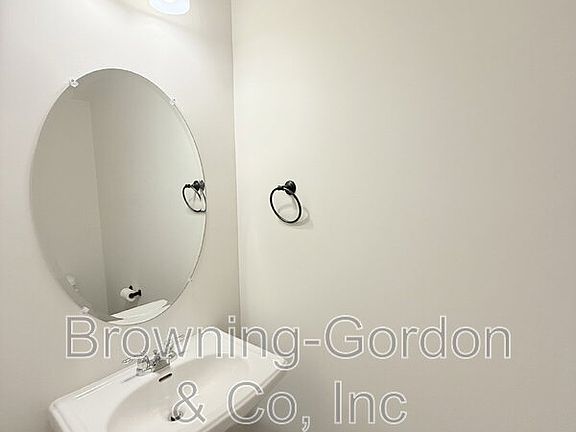 3rd image of 5088 Dayflower Dr