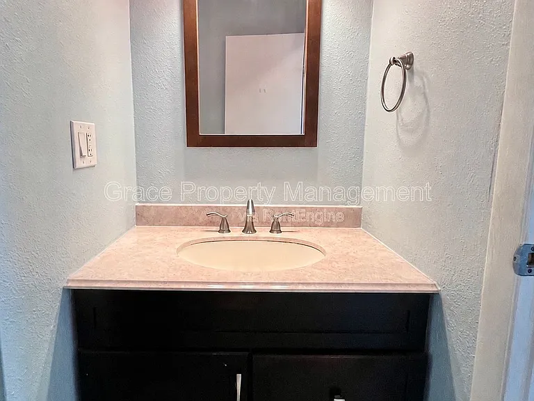 5700 W 28th Ave #4 — Photo 10
