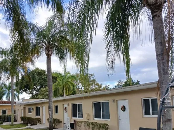 3194 SW 14th St, Miami, FL