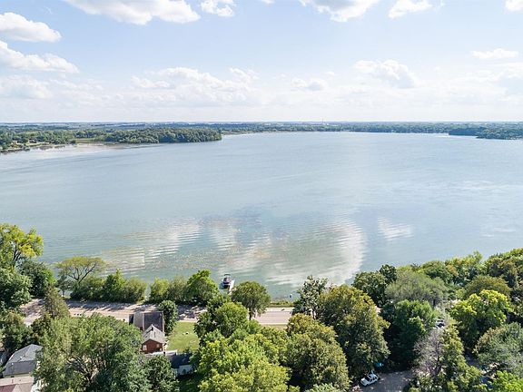 2nd image of 36970 Clear Lake Dr