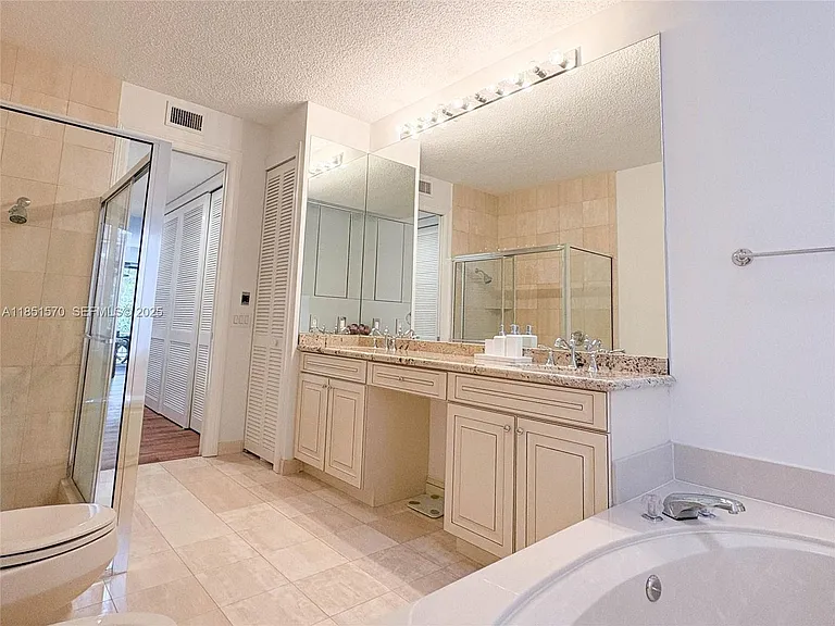2530 Windsor Way Ct — Photo 19