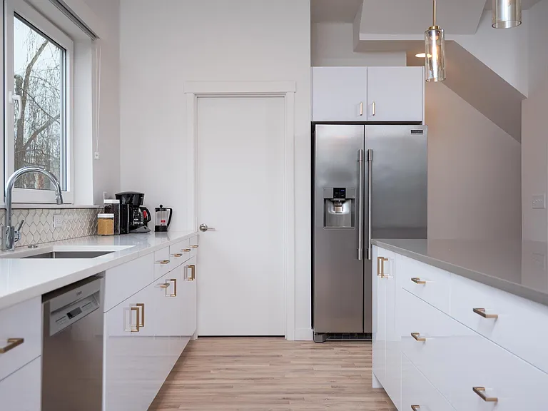 Kitchen with high-end appliances and ample storage