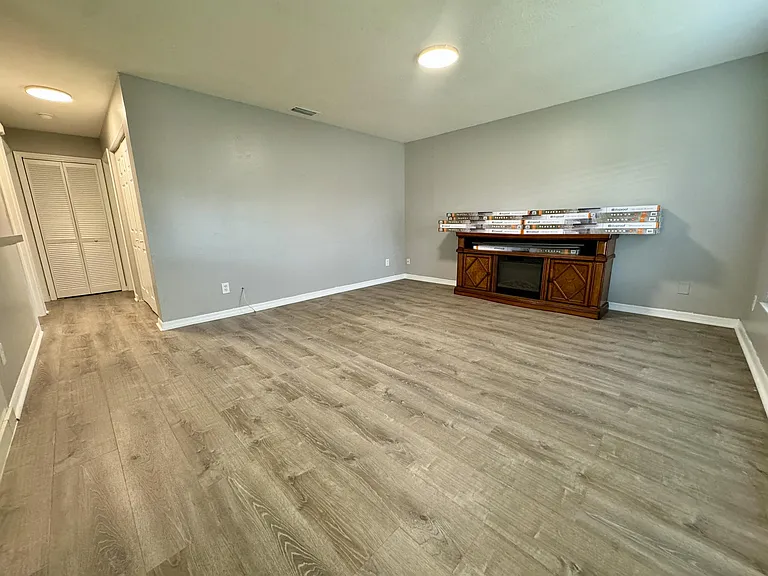 1702 Palmetto Ct — Photo 43