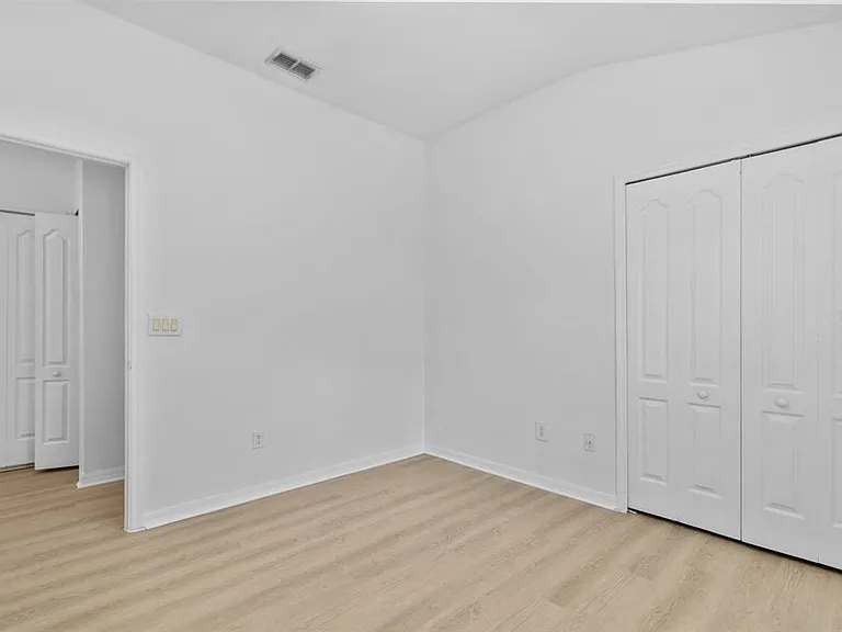 3520 San Jacinto Cir — Photo 12