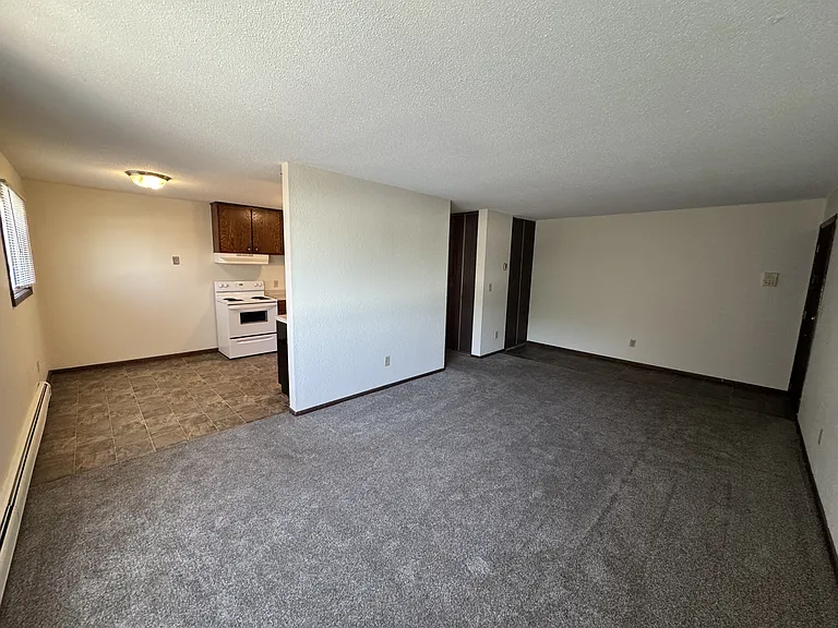 1017 Raymond Ave — Photo 8