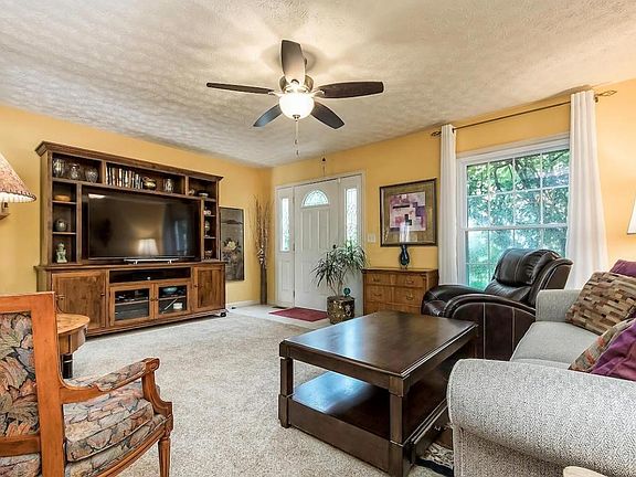 5th image of 598 Pamlico St