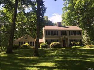 3 N Branch Rd, Newtown, CT 06470