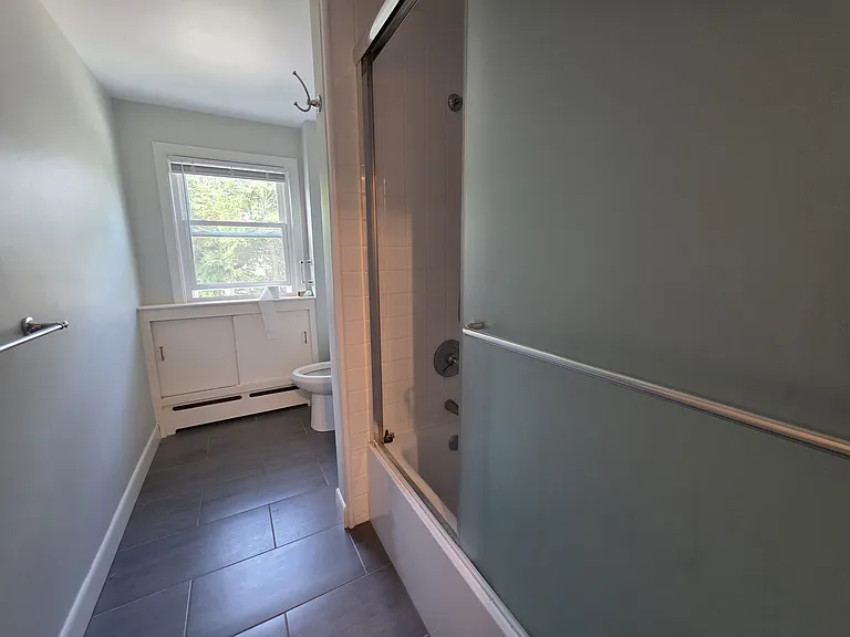 28 Maplewood St #2 — Photo 10