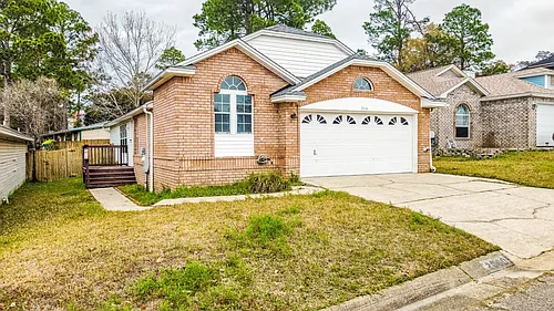 2060 Cambridge Cir Photo 1 2060 Cambridge Cir Photo 1