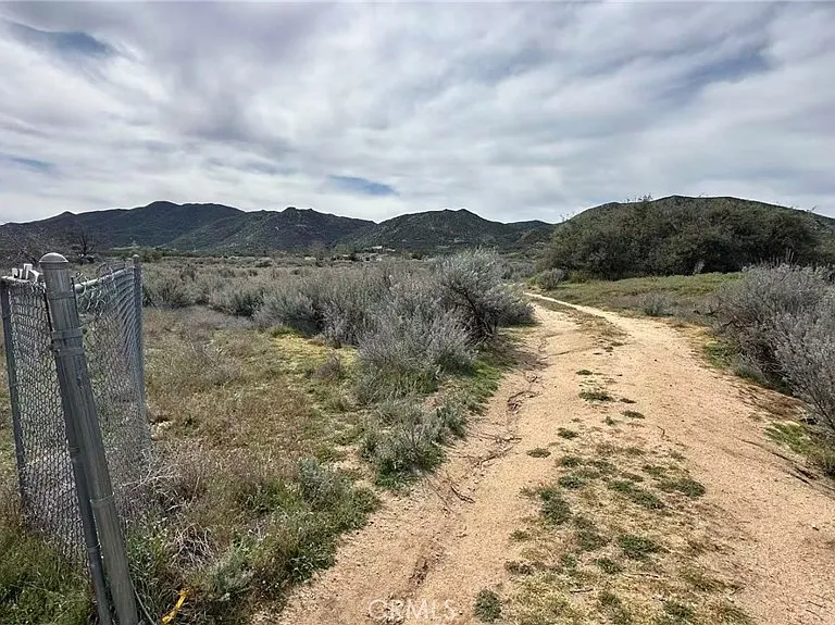 44201 Chapman Rd — Photo 11