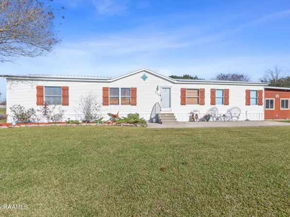 330 Vatican Rd, Carencro, LA 70520