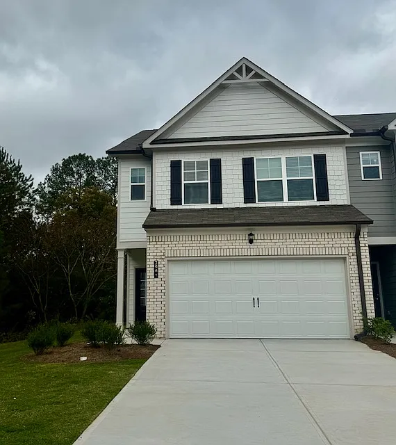 3901 Hill Ct — Photo 1