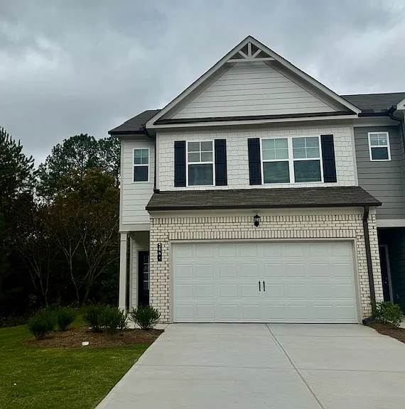 3901 Hill Ct — Photo 1