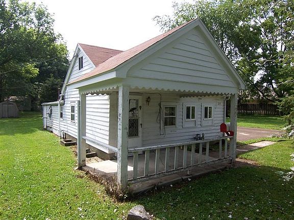 2nd image of 311 Western Ave