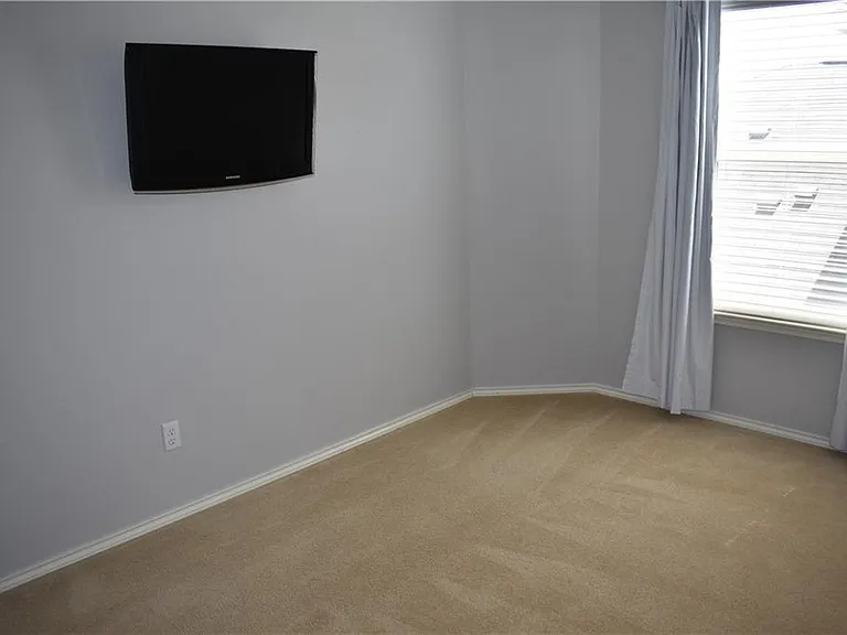 108 Quarry Ln — Photo 11