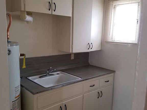 2nd image of 506 Princeton Dr SE APT C