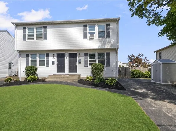 298-300 Grosvenor Ave, East Providence, RI 02914
