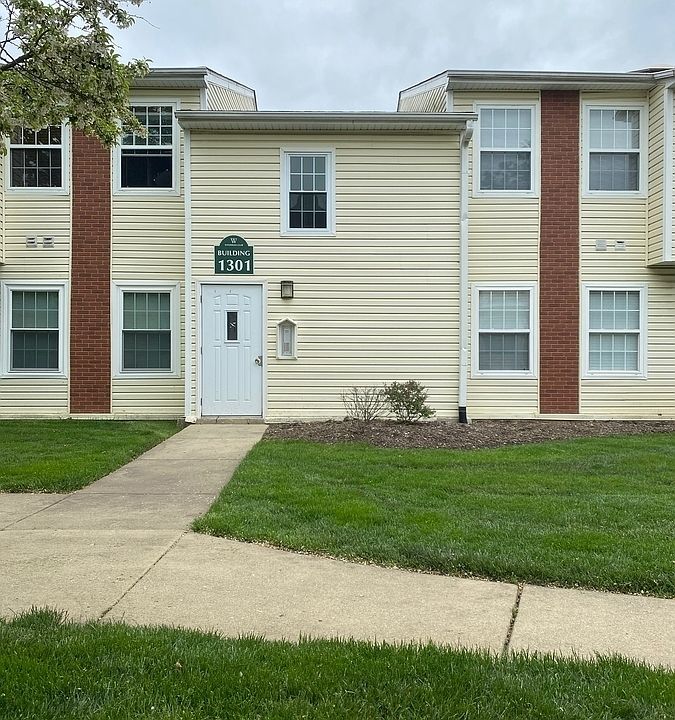 1st image of 1301 Wyndham Dr APT 206