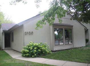 2120 Melrose Dr, Champaign, IL
