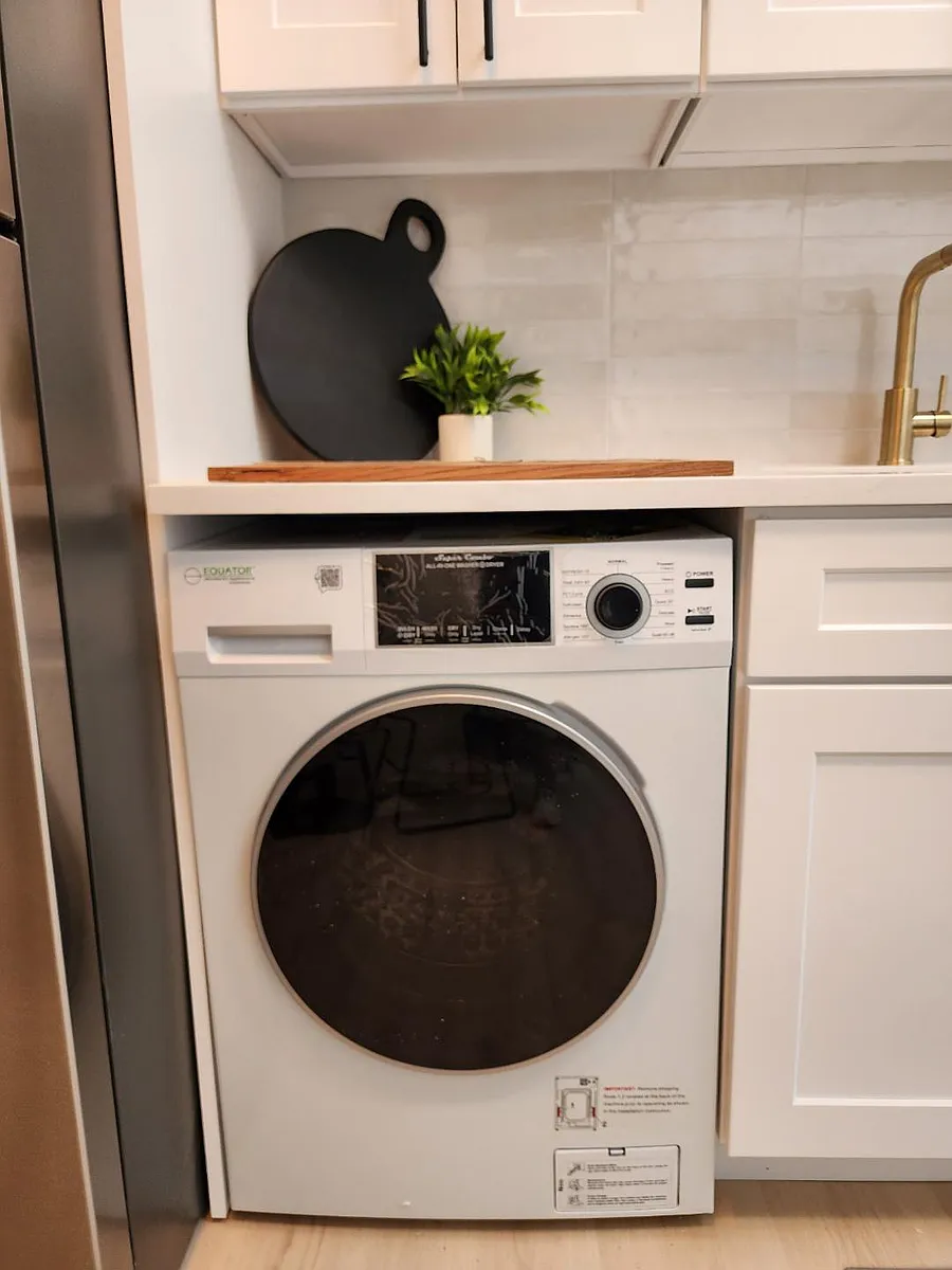 Enjoy the convivence of the In-unit washer/dryer! - 507 Weiher Ct #1